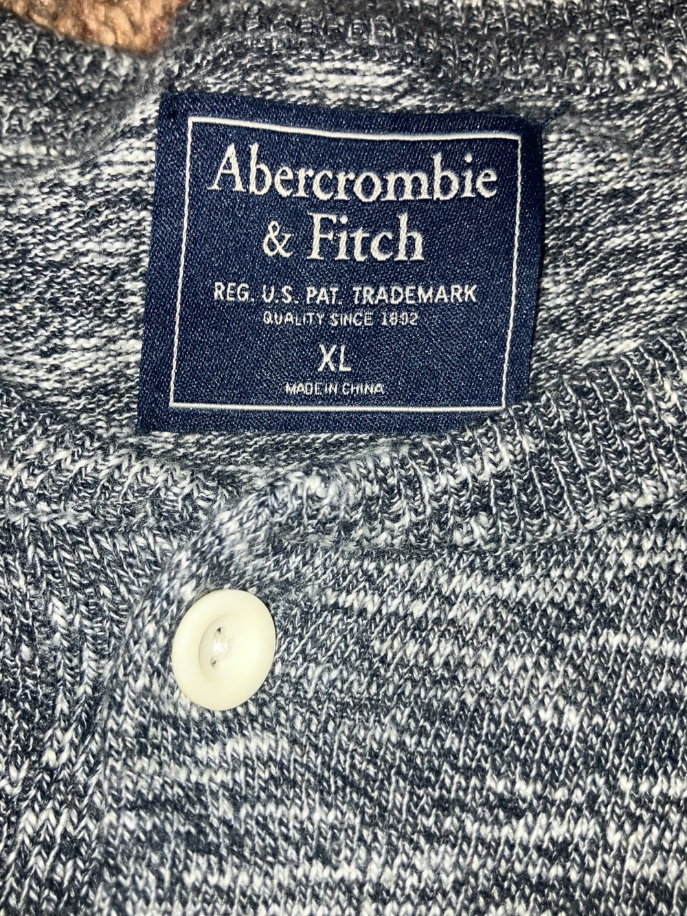 Abercrombie &Finch , long sleeve 1/4 button thermal type shirt, men’s xL